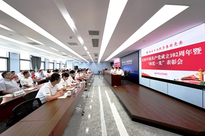 亲朋游戏中心-亲朋多乐斗-亲朋天天坦克大战